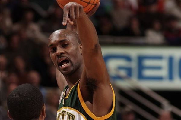 球员至关重 球员至关重