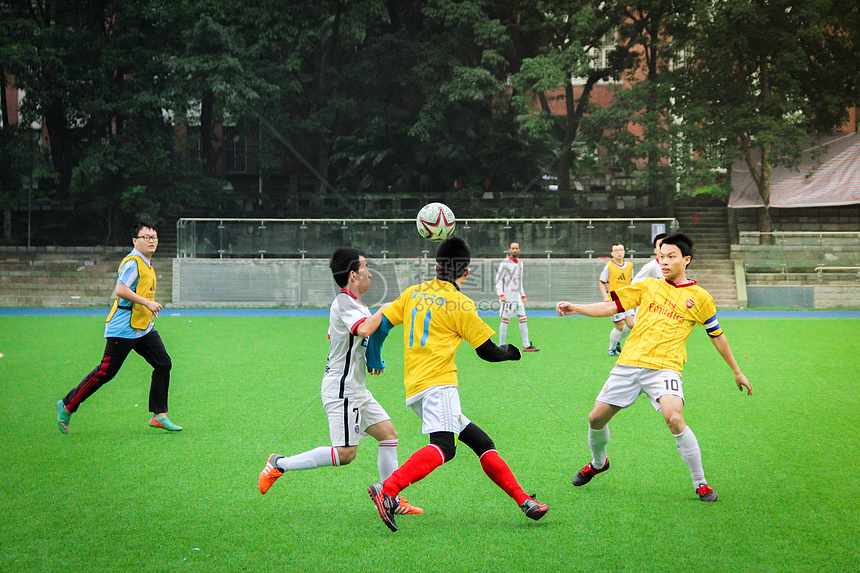 他一直以超 他一直以超