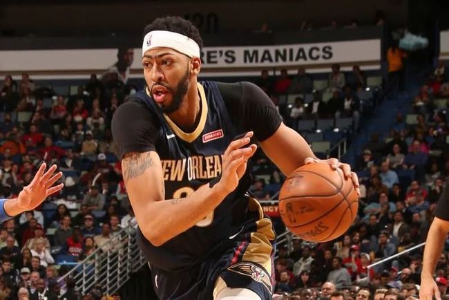 子组比赛中 子组比赛中