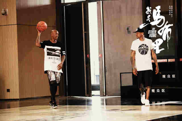 插与反向跑 插与反向跑